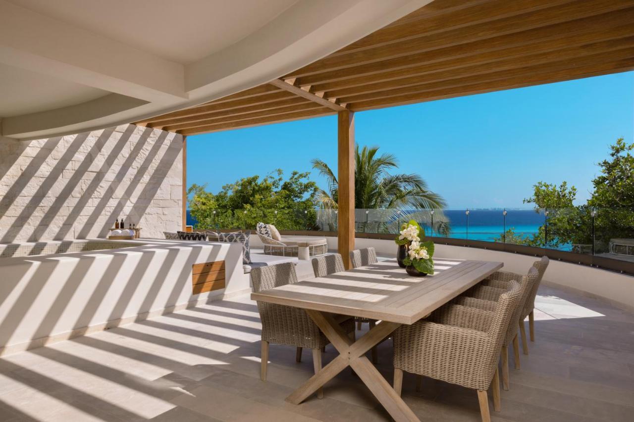 Impression Isla Mujeres By Secrets (Adults Only) Hotel Exterior photo
